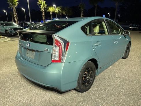 Used 2014 Toyota Prius Four image 5