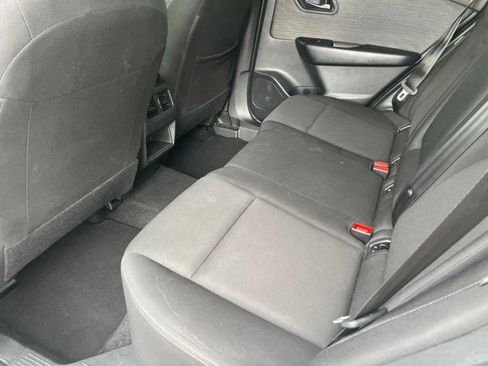 Used 2023 Nissan Rogue S AWD/4WD image 31