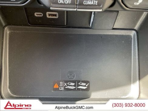 Used 2024 Chevrolet Tahoe LT AWD/4WD image 16