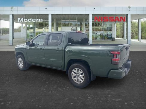 Certified 2023 Nissan Frontier SV w/ Technology Package AWD/4WD image 3