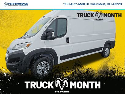 New 2025 RAM ProMaster 2500 w/ Quick Order Package 22G SLT