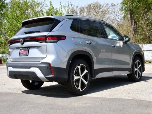 New 2026 Volkswagen Tiguan SE FWD image 7