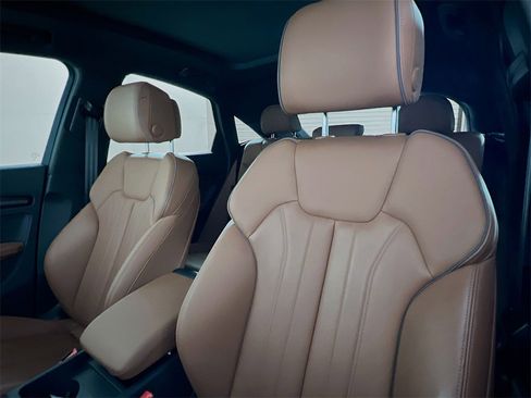 Used 2024 Audi Q5 2.0T Premium Plus image 11