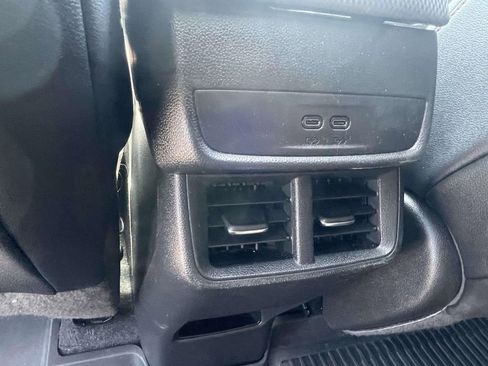 Used 2025 Chevrolet Equinox RS image 13