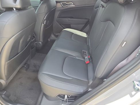 New 2026 Kia Sportage EX AWD/4WD image 17