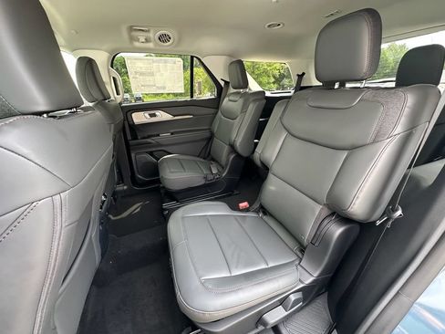 New 2026 Ford Explorer Active w/ Active Comfort Package AWD/4WD image 14