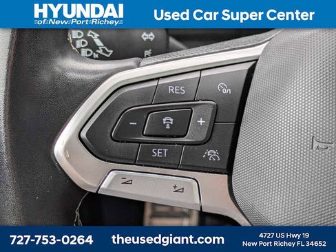 Used 2023 Volkswagen Tiguan SEL R-Line AWD/4WD image 38