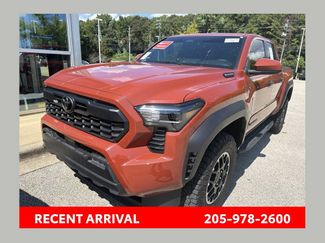 Used 2025 Toyota Tacoma TRD Off-Road AWD/4WD video 1
