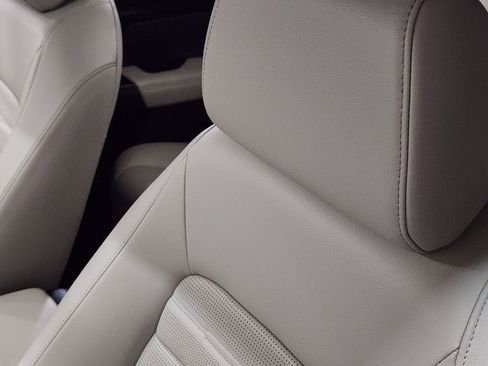 Used 2024 Honda CR-V EX-L image 32