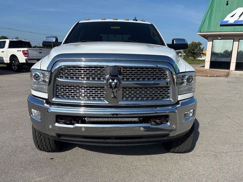 Used 2017 RAM 2500 Laramie AWD/4WD image 2