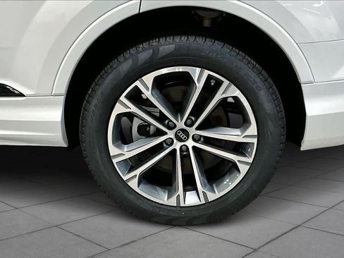 New 2026 Audi Q7 2.0T Premium AWD/4WD image 11