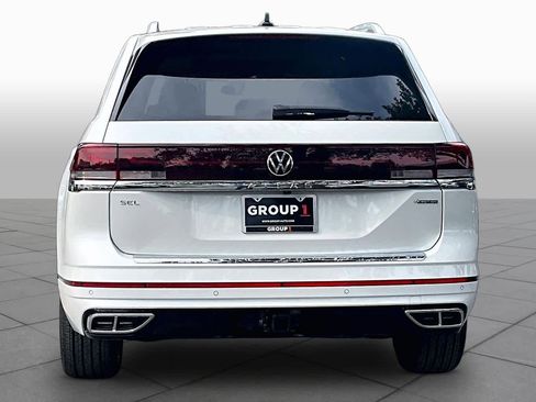 New 2026 Volkswagen Atlas SEL Premium R-Line AWD/4WD image 4