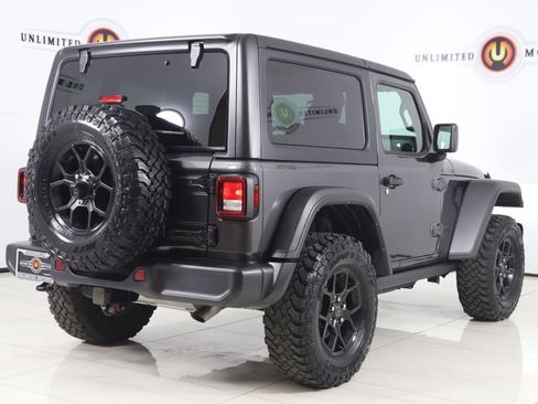 Used 2024 Jeep Wrangler Willys AWD/4WD image 3