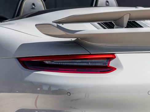 Certified 2019 Porsche 911 Turbo S image 15