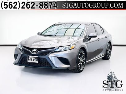 Used 2018 Toyota Camry SE w/ Convenience Package