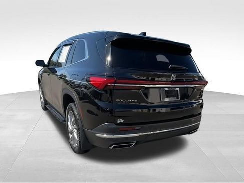 Certified 2025 Buick Enclave Preferred FWD image 6