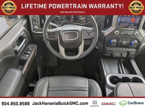 Used 2023 GMC Sierra 3500 Denali w/ Denali Black Diamond Edition AWD/4WD image 17