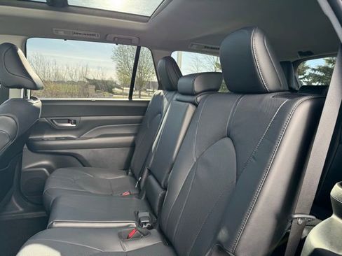 Certified 2026 Toyota Grand Highlander Limited AWD/4WD image 13