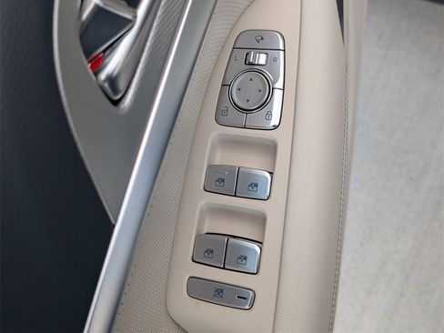 New 2026 Genesis G70 2.5T Prestige image 11