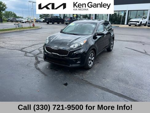 Certified 2022 Kia Sportage LX FWD image 3