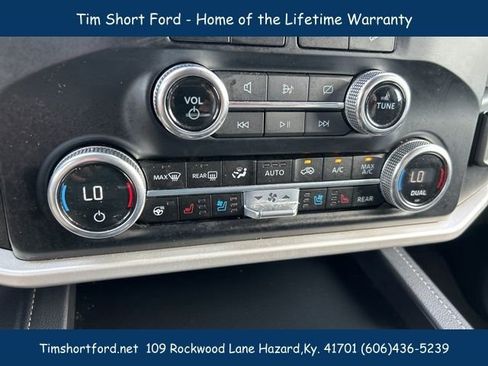 Used 2024 Ford Expedition XLT image 13