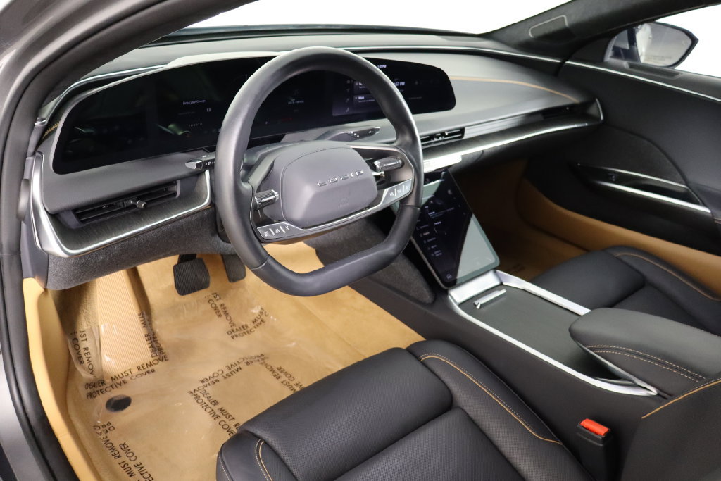Used 2023 Lucid Air Touring AWD/4WD image 23