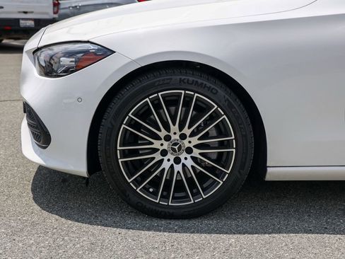 Used 2023 Mercedes-Benz C 300 Sedan image 12