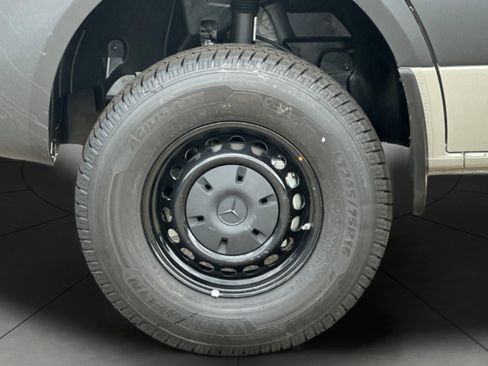 New 2026 Mercedes-Benz Sprinter 144 Cargo image 3