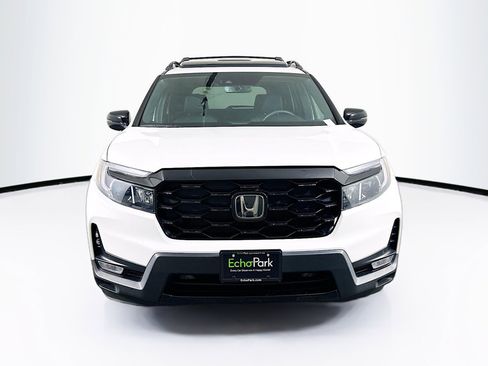 Used 2023 Honda Passport Elite image 2