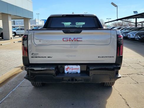 New 2026 GMC Sierra EV Elevation w/ LPO, Elevation Dark Package image 4