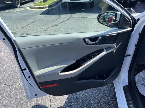 Used 2019 Hyundai Ioniq Limited w/ Ultimate Package 02 FWD image 14