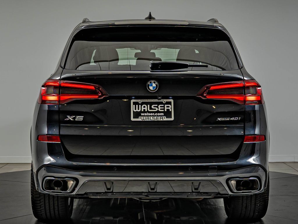 Used 2023 BMW X5 xDrive40i w/ Executive Package AWD/4WD image 6