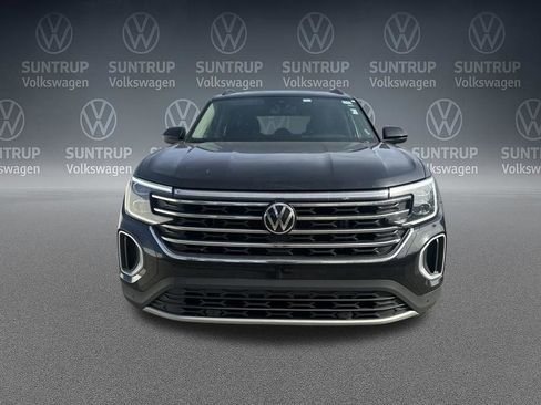 Used 2025 Volkswagen Atlas SE FWD image 36
