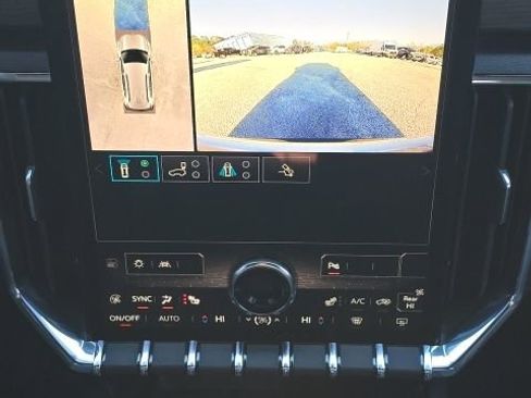 Used 2024 GMC Acadia Elevation image 32