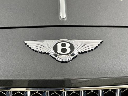 Used 2022 Bentley Flying Spur V8 AWD/4WD image 54