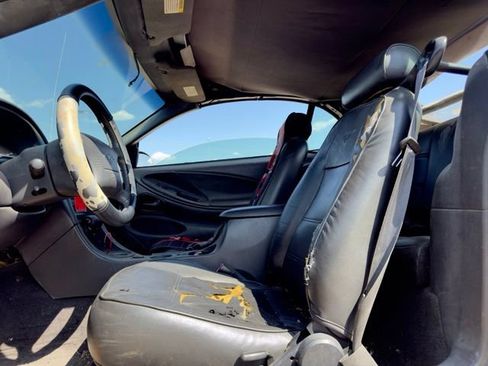 Used 2003 Ford Mustang Convertible RWD image 6