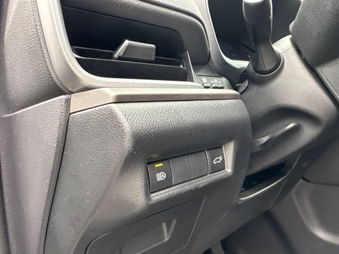 Used 2025 Toyota Grand Highlander FWD image 17