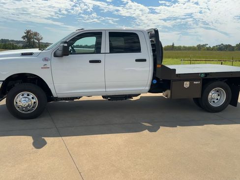 New 2026 RAM 3500 Tradesman image 5