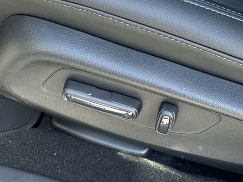 New 2026 Honda HR-V EX-L image 26