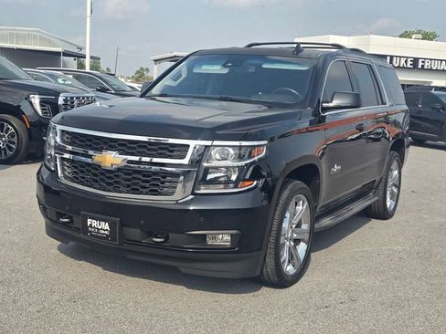 Used 2017 Chevrolet Tahoe LT RWD image 2