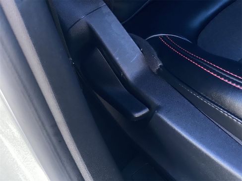 Used 2024 Ford Escape ST-Line image 31