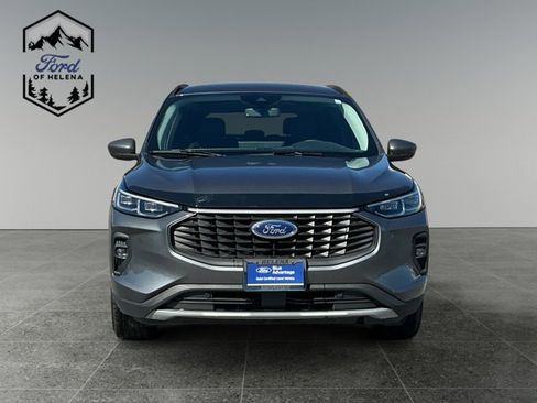 Certified 2025 Ford Escape Platinum AWD/4WD image 8