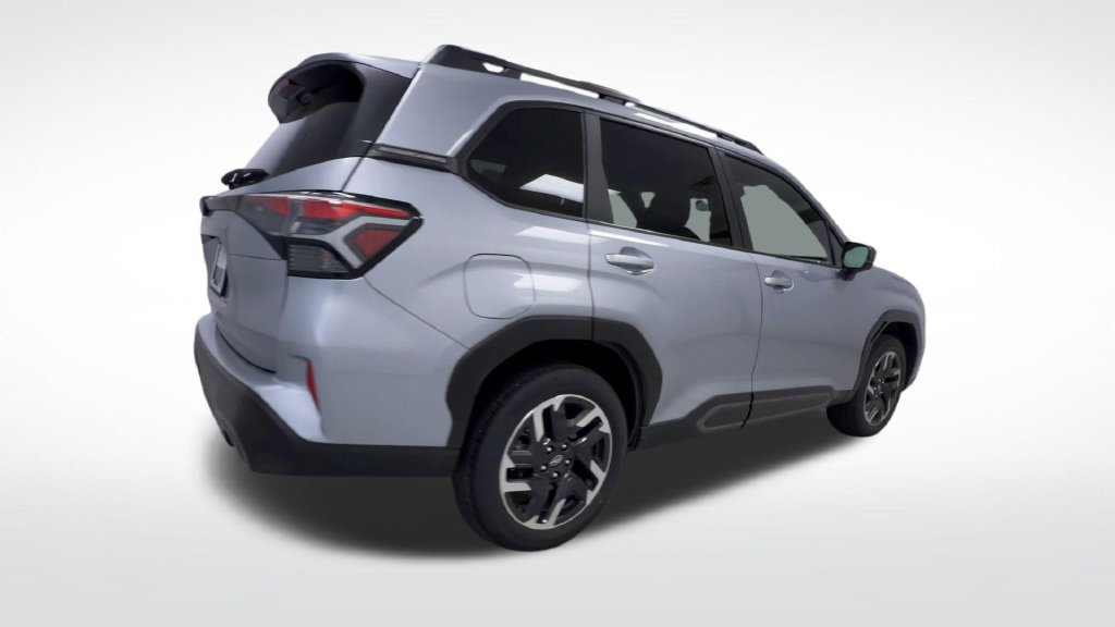 Used 2025 Subaru Forester Limited AWD/4WD image 25