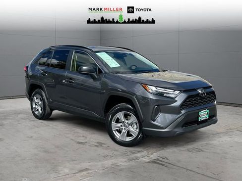 Certified 2025 Toyota RAV4 LE image 7