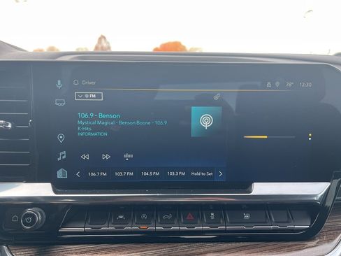 Used 2025 Chevrolet Silverado 1500 LT image 19