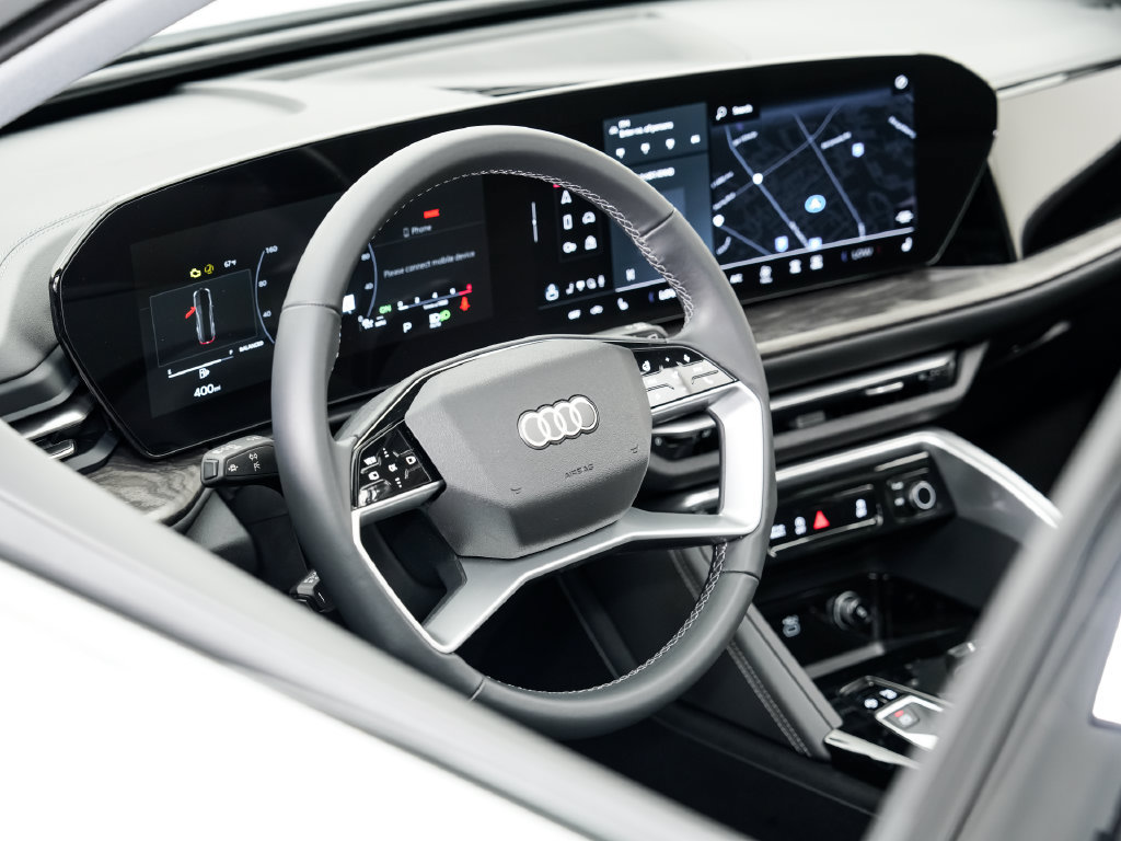Certified 2025 Audi Q5 Premium w/ Convenience Package AWD/4WD image 9