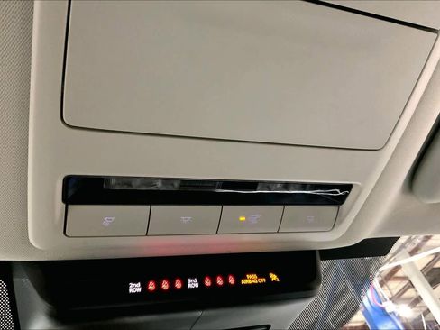 Used 2024 MAZDA CX-90 3.3 Turbo w/ Select Package image 34