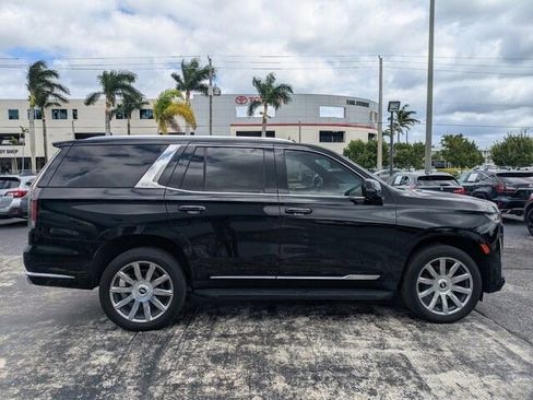 Used 2021 Cadillac Escalade Premium Luxury image 8