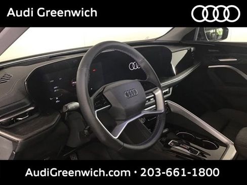 Used 2025 Audi Q5 Premium Plus w/ Premium Plus AWD/4WD image 8