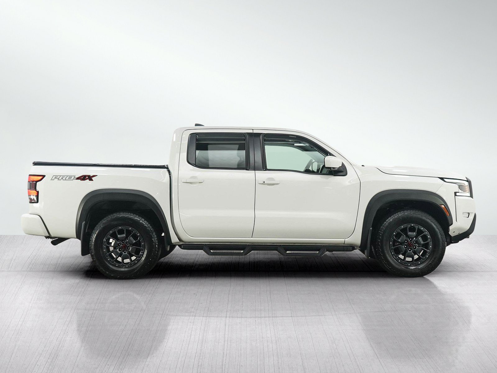 Used 2023 Nissan Frontier PRO-4X w/ Pro-4X Premium Package AWD/4WD image 6